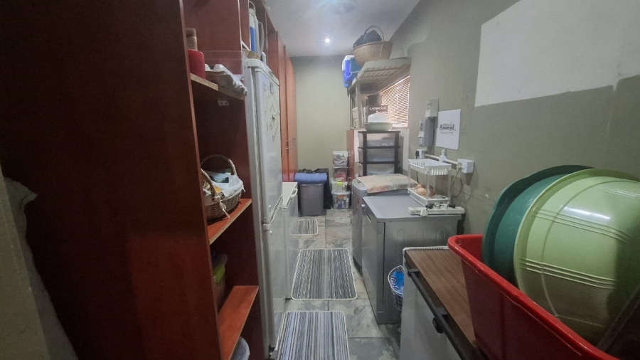 3 Bedroom Property for Sale in Waterval East North West